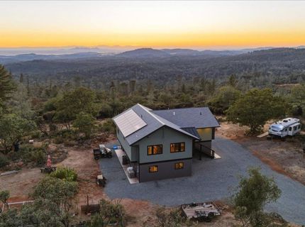 16875 Wolf Mountain Rd, Grass Valley, CA 95949 Photo