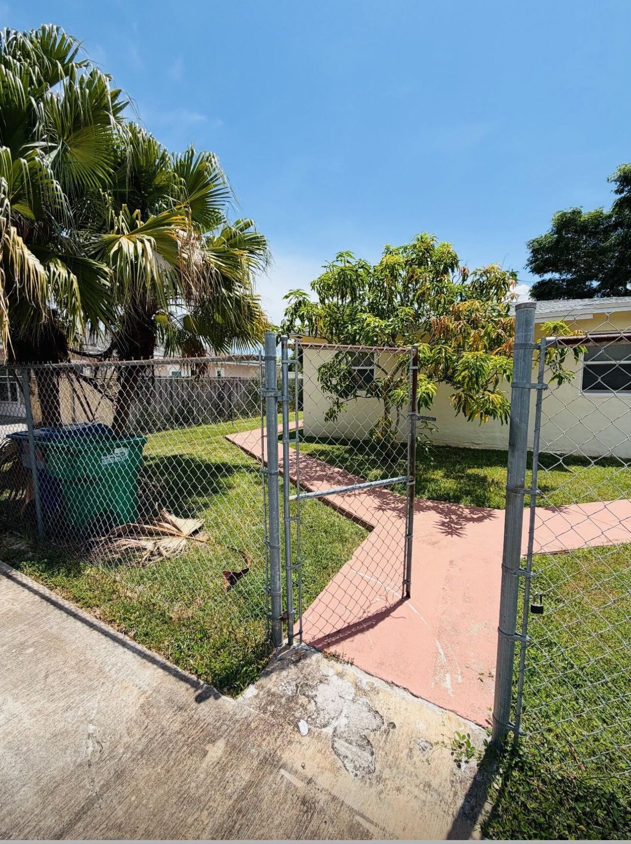 10480 SW 181st Terrace, Miami, FL 33157 Photo