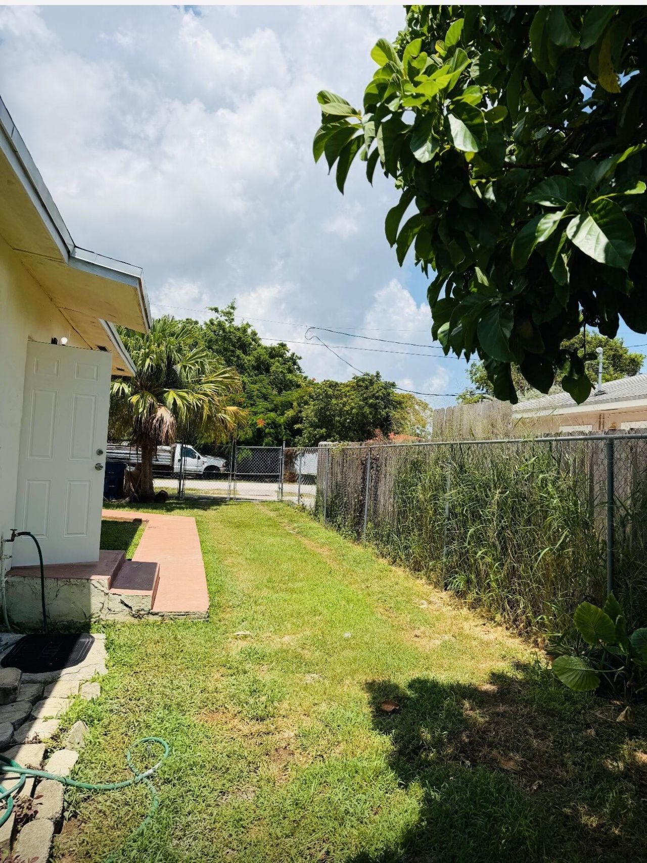 10480 SW 181st Terrace, Miami, FL 33157 Photo