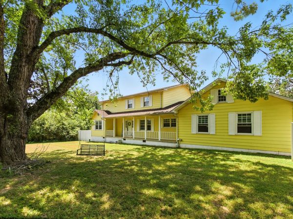 1840 Lockmiller Rd , Estill Springs, TN 37330