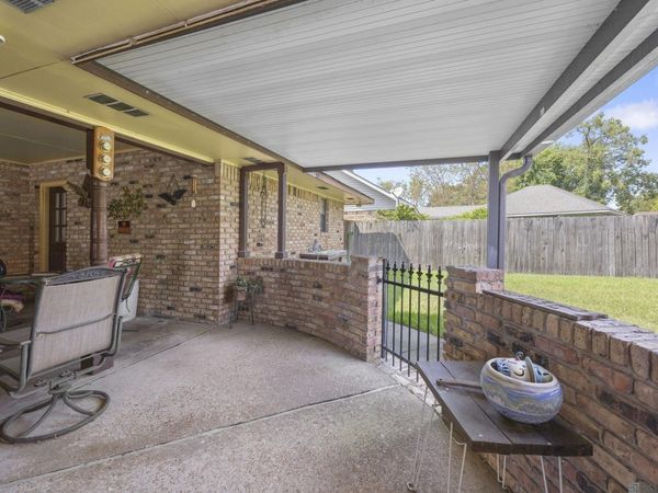 1647 Tallwood Dr, Baton Rouge, LA 70816