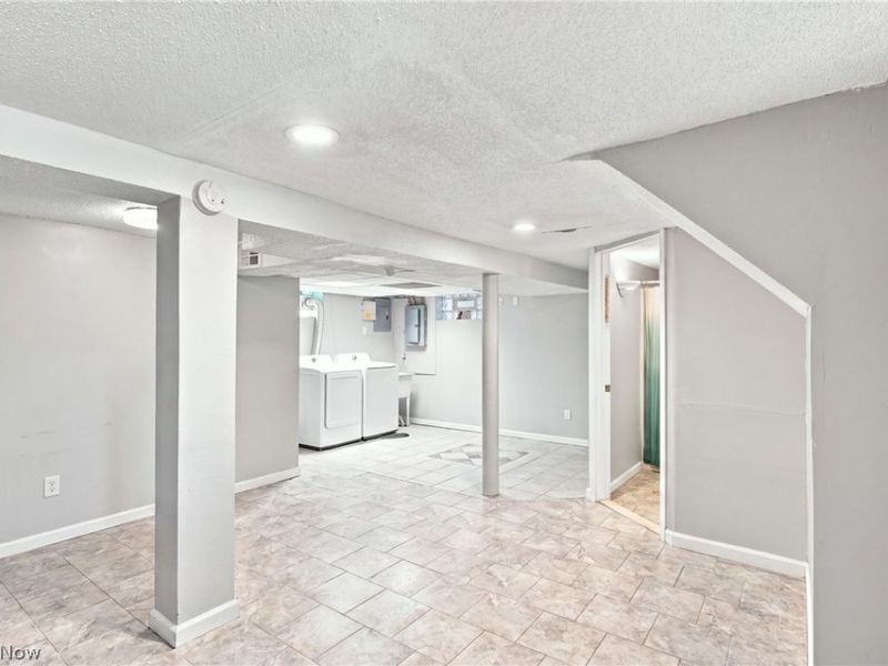 4350 W 49th Street, Cleveland, OH 44144 Photo 33
