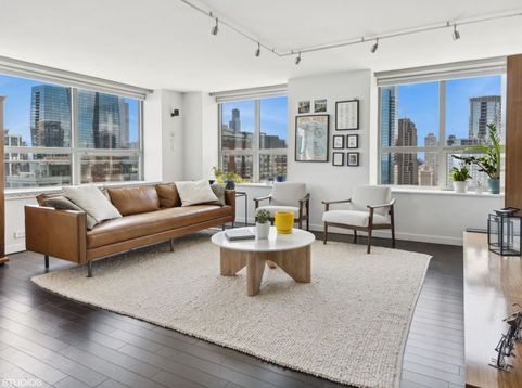 Main Photo