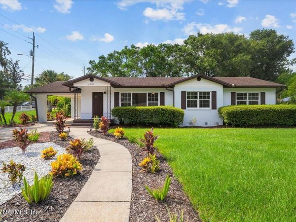 2003 LAUREL Street, Palatka, FL 32177