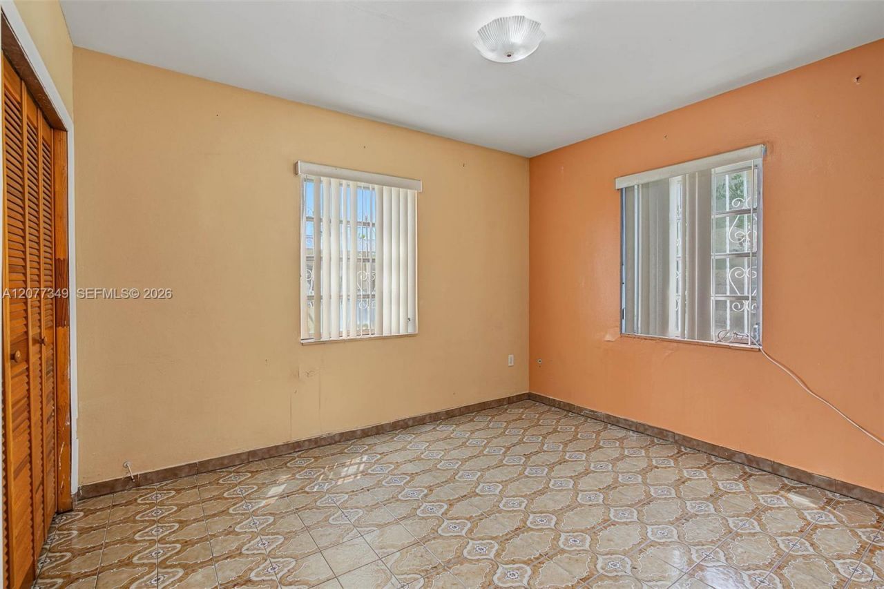 3940 NW 2nd St , Miami, FL 33126 Photo