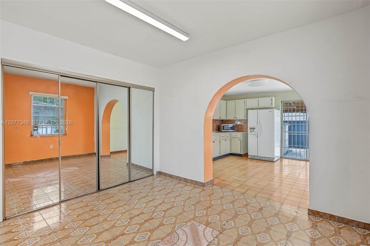 3940 NW 2nd St , Miami, FL 33126 Photo