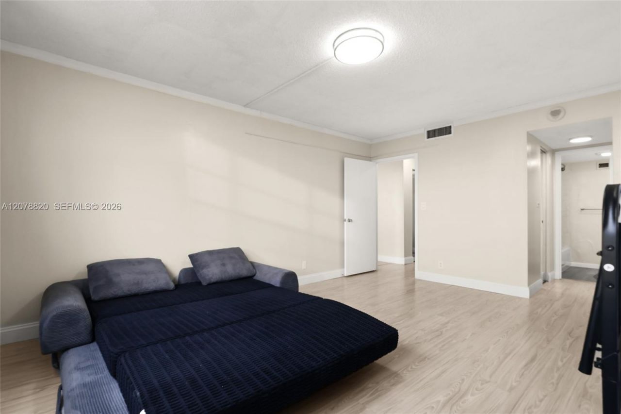 2100 Sans Souci Blvd , Unit A1010, North Miami, FL 33181 Photo
