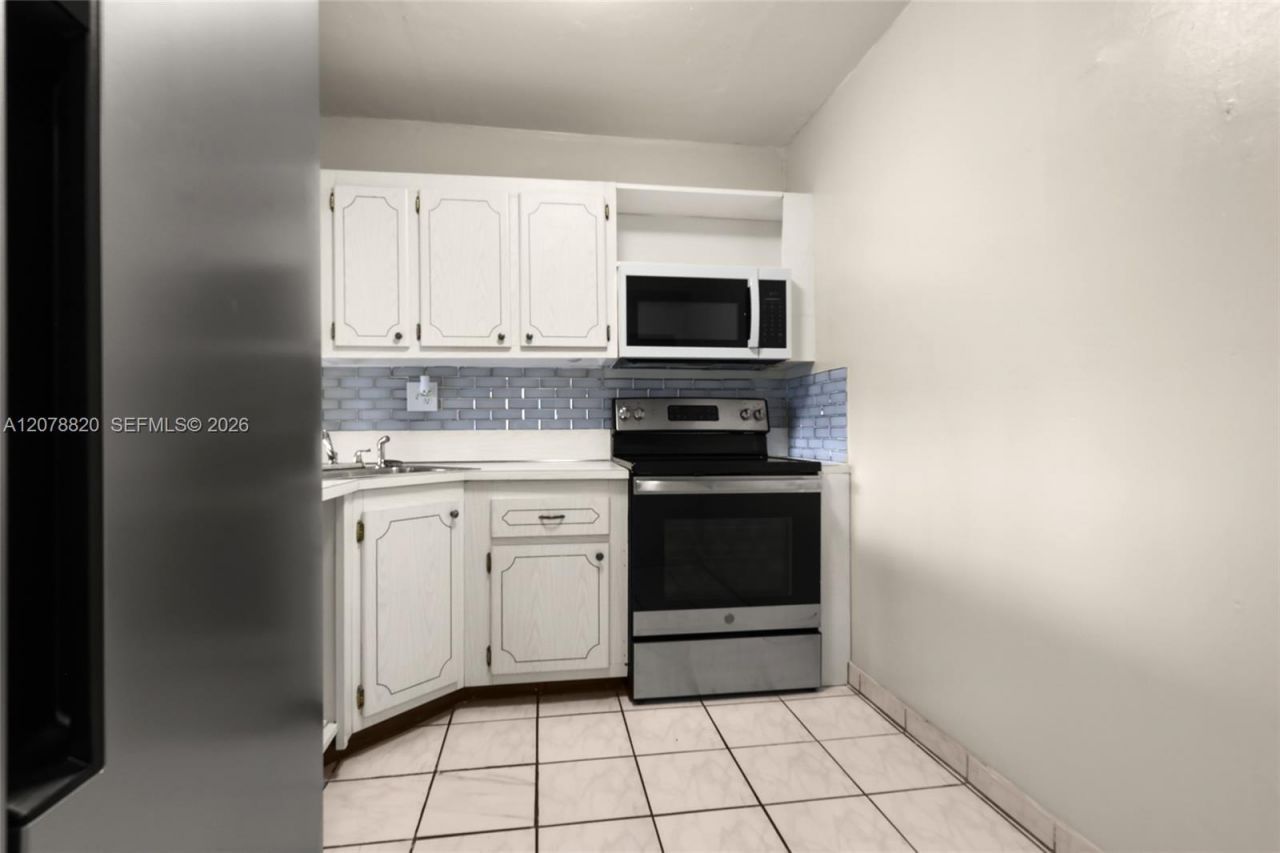2100 Sans Souci Blvd , Unit A1010, North Miami, FL 33181 Photo