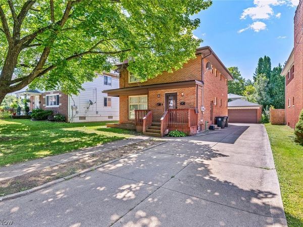 1768-1770 Liberty Drive, Akron, OH 44313
