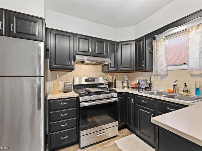 1768-1770 Liberty Drive, Akron, OH 44313 Photo 13