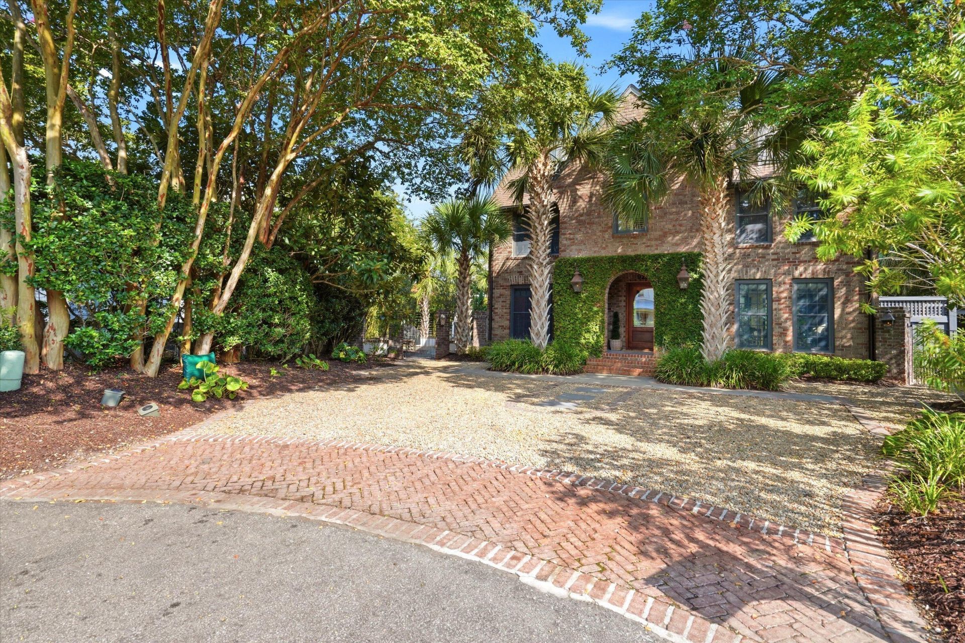 928 Richter Way Photo 44