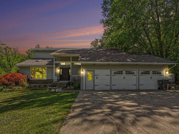 65505 Michigan 43, Bangor, MI 49013