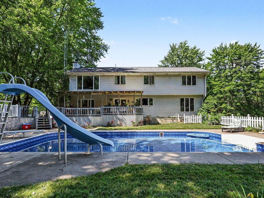 Property Image 6