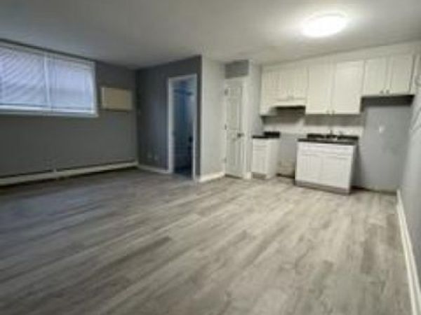 120 W 3Rd Ave, Unit 3, Roselle, NJ 07203