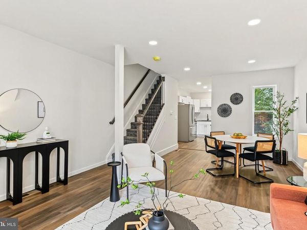 930 N LIME STREET, LANCASTER, PA 17602