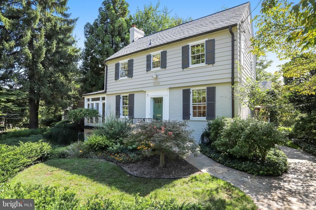 4224 OAKRIDGE LANE, CHEVY CHASE, MD 20815