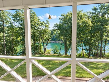 97 Eagle Drive, Unit 4, Bronston, KY 42518