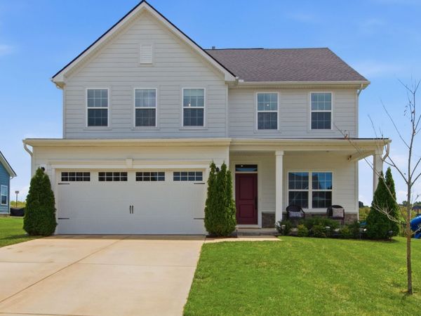 3032 Manchester Dr , Spring Hill, TN 37174