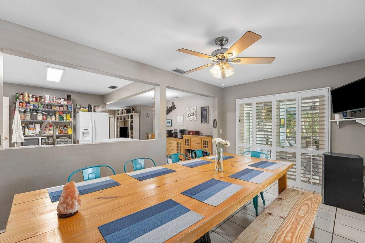 612 NW 7th Court, Boynton Beach, FL 33426 Photo