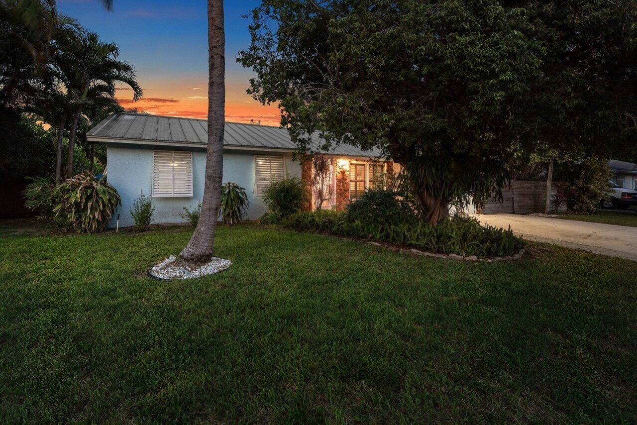 612 NW 7th Court, Boynton Beach, FL 33426 Photo