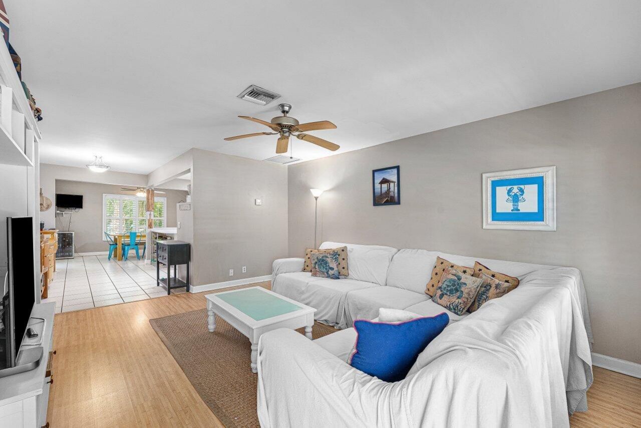 612 NW 7th Court, Boynton Beach, FL 33426 Photo