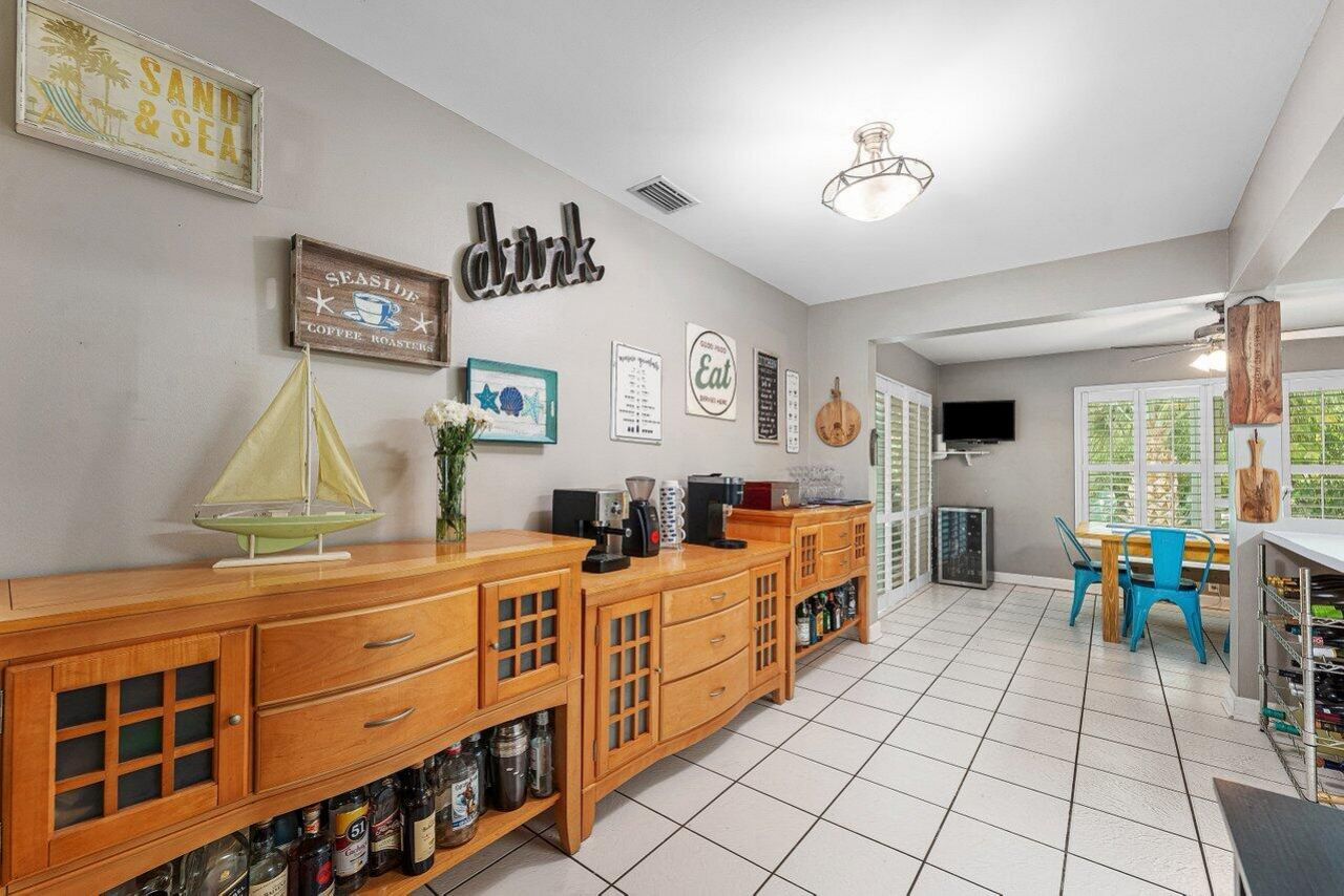 612 NW 7th Court, Boynton Beach, FL 33426 Photo