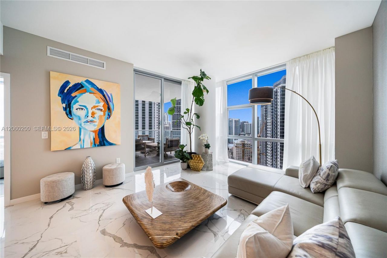 851 NE 1st Ave , Unit 2911, Miami, FL 33132 Photo