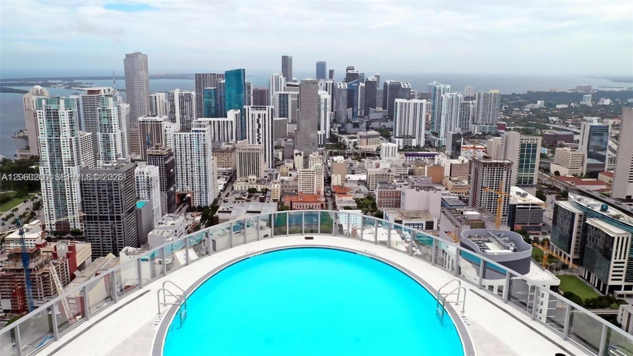 851 NE 1st Ave , Unit 2911, Miami, FL 33132 Photo