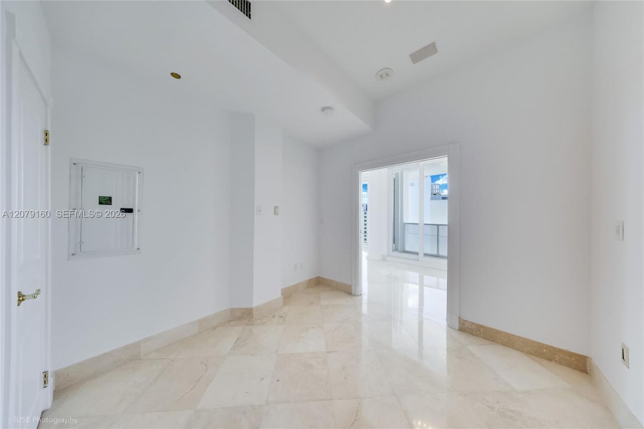 100 Lincoln Rd , Unit PH12, Miami Beach, FL 33139 Photo