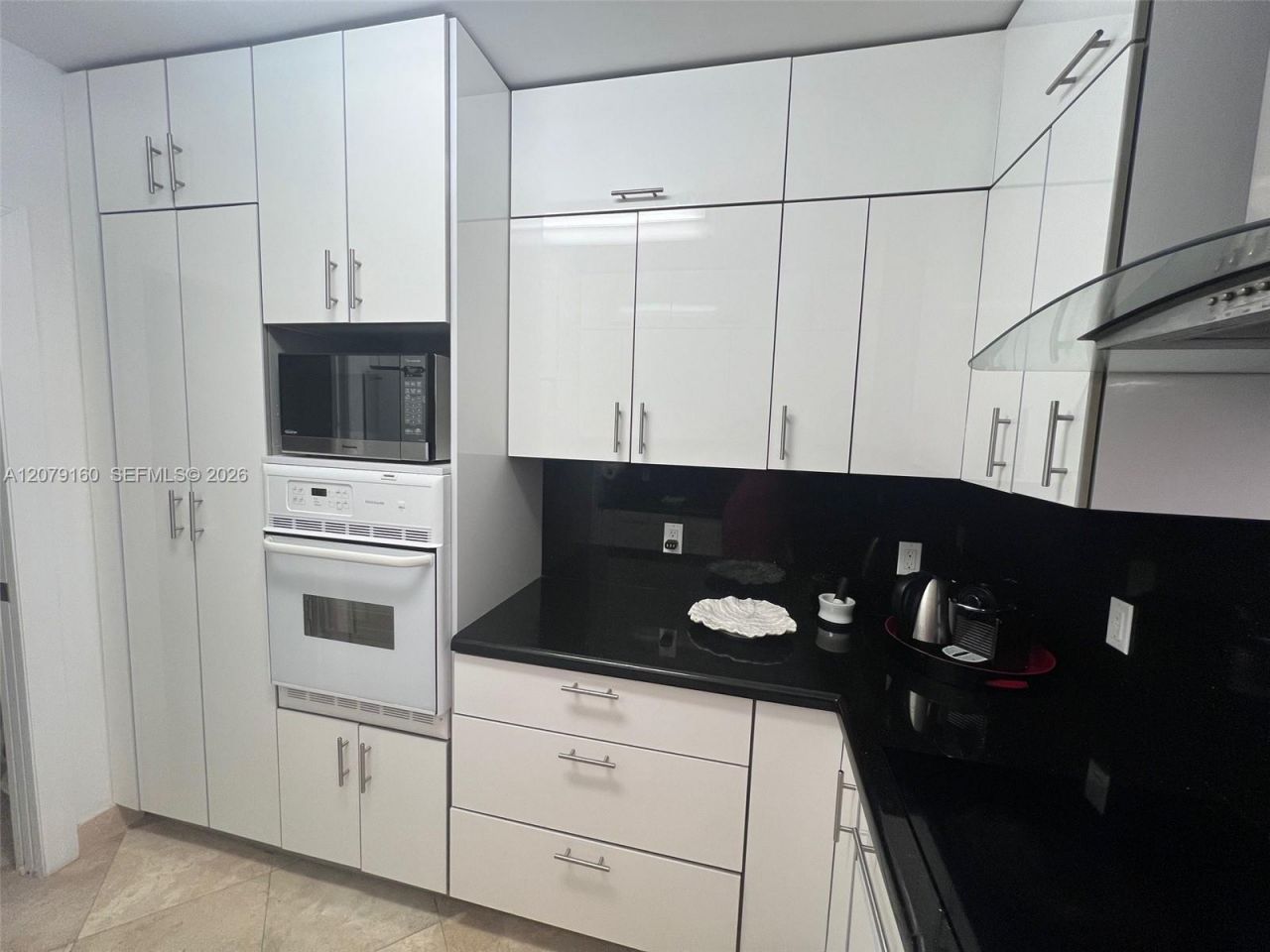 100 Lincoln Rd , Unit PH12, Miami Beach, FL 33139 Photo
