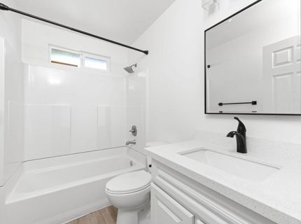 406 East St, Roseville, CA 95678 Photo