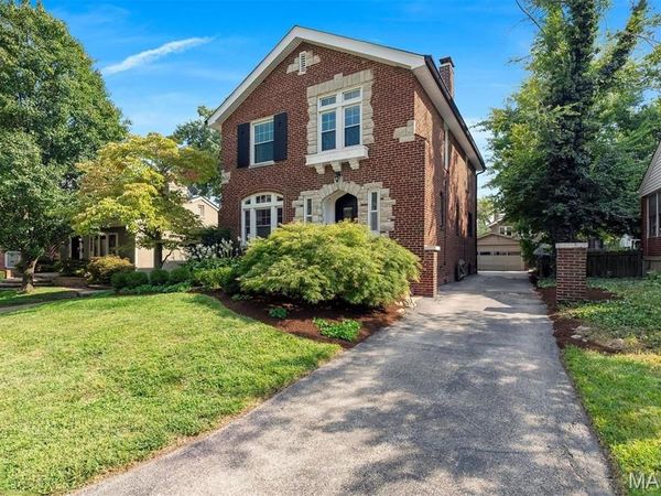 7232 Clayton Road , Richmond Heights, MO 63117
