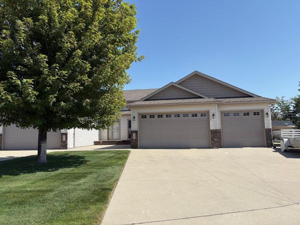4788 Clock Tower Lane S, Fargo, ND 58104