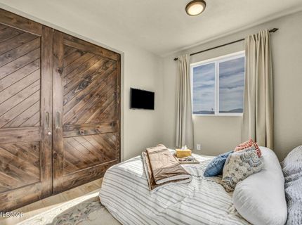 15950 Carl Drive, Reno, NV 89511 Photo