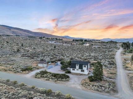 15950 Carl Drive, Reno, NV 89511 Photo