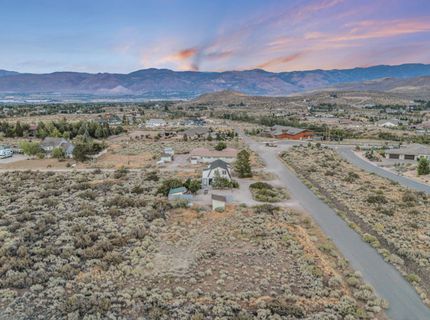 15950 Carl Drive, Reno, NV 89511 Photo