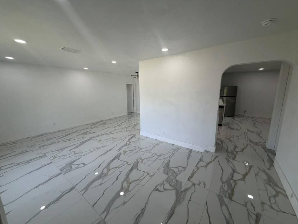 3911 NW 32nd Avenue, Lauderdale Lakes, FL 33309 Photo