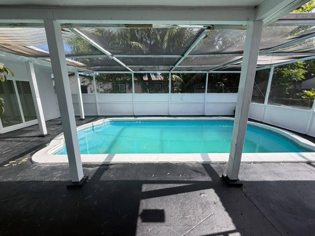 3911 NW 32nd Avenue, Lauderdale Lakes, FL 33309 Photo