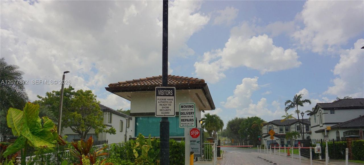 7616 NW 114th Path, Doral, FL 33178 Photo