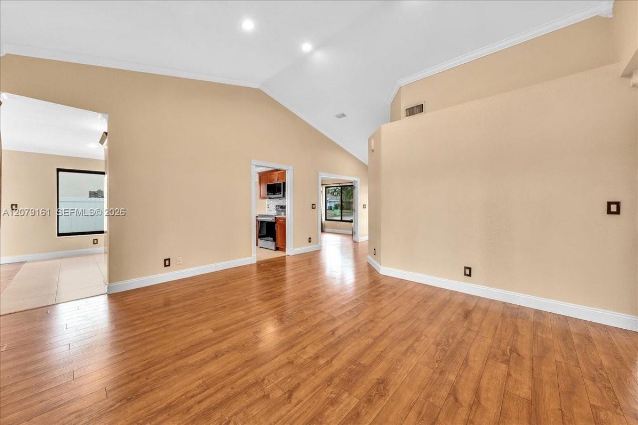 15056 SW 10th St, Sunrise, FL 33326 Photo