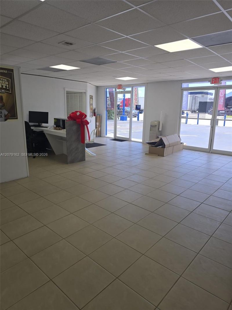 4010 E 8th Ave , Hialeah, FL 33013 Photo
