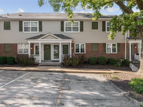 9134 Eager Road , St Louis, MO 63144