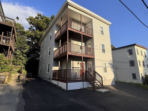 77 Oak St, Unit 3, Gardner, MA 01440