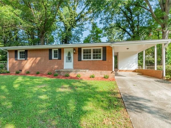 1207 Robin Road , Eden, NC 27288