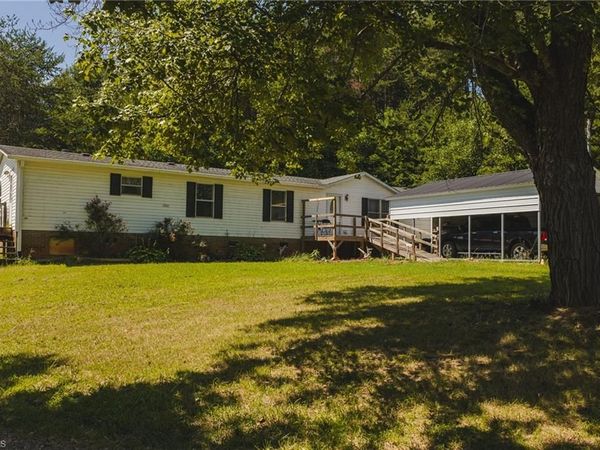 51 Fred Jolly Lane , Taylorsville, NC 28681