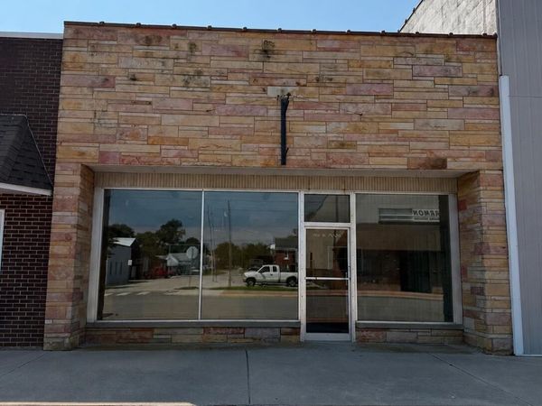 207 W Main Street, Brook, IN 47922
