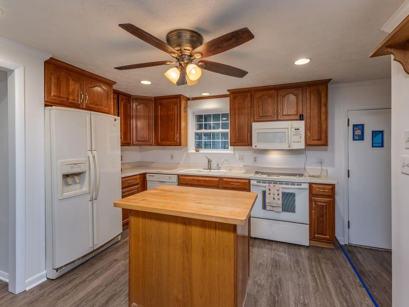 705 Kirkwood Drive, Vandalia, OH 45377 Photo 10