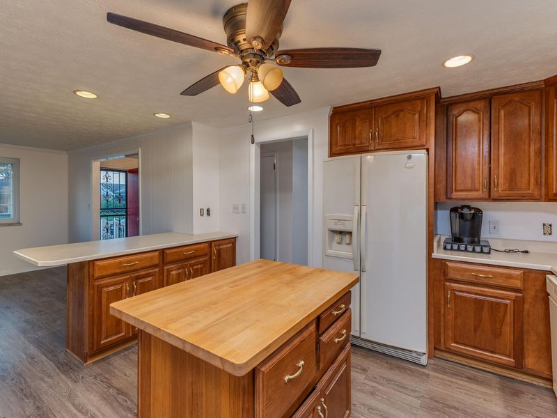705 Kirkwood Drive, Vandalia, OH 45377 Photo 9