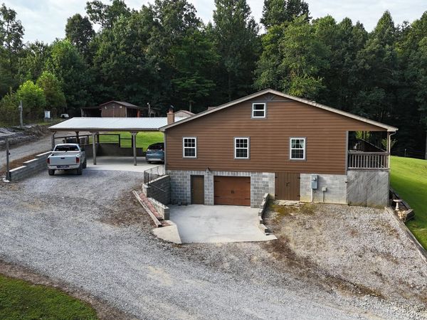 175 Ridge Rd, Monterey, TN 38574