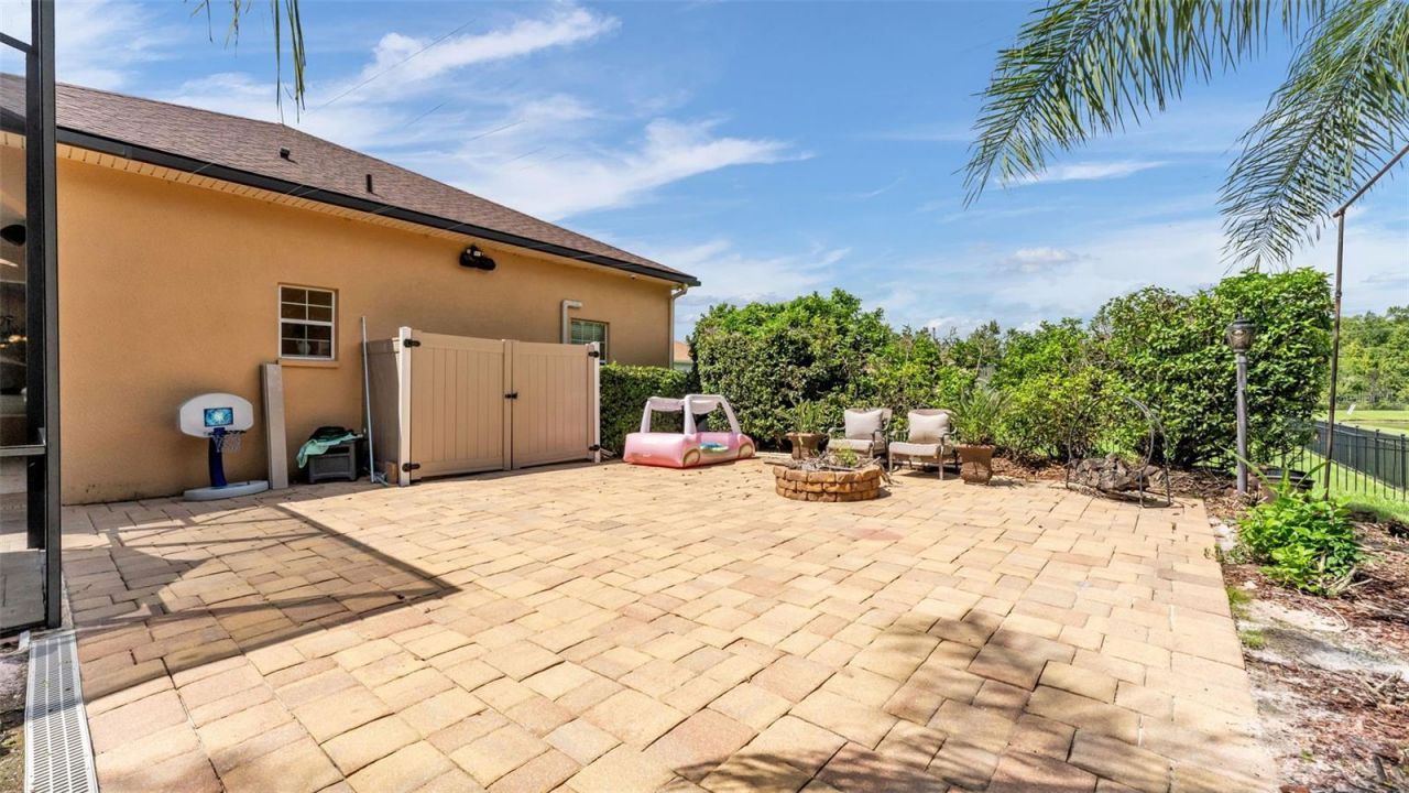 2943 Oak Tree Lane, Lakeland, FL 33810 Photo